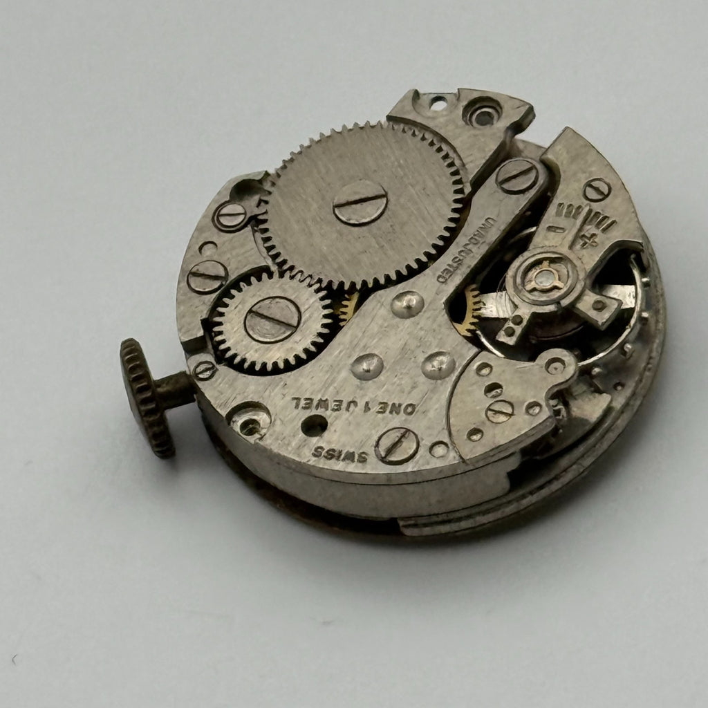 EB Bettlach 1431N Watch Movement Davar 1 Jewel Swiss Rare Parts Repair 19.7mm