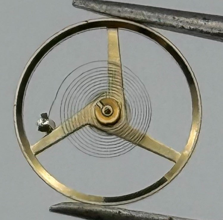 UT 530 6360 6470 Balance Wheel Complete And Spring 1455 M Watch Movement Parts