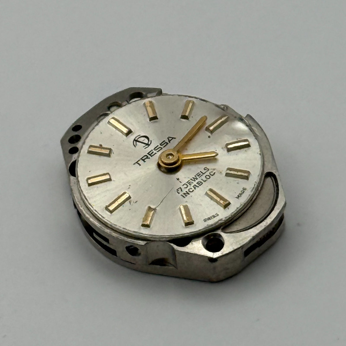 FHF 69-21 Watch Movement Tressa Swiss 17 Jewels Manual Wind Parts Repair 15.3mm