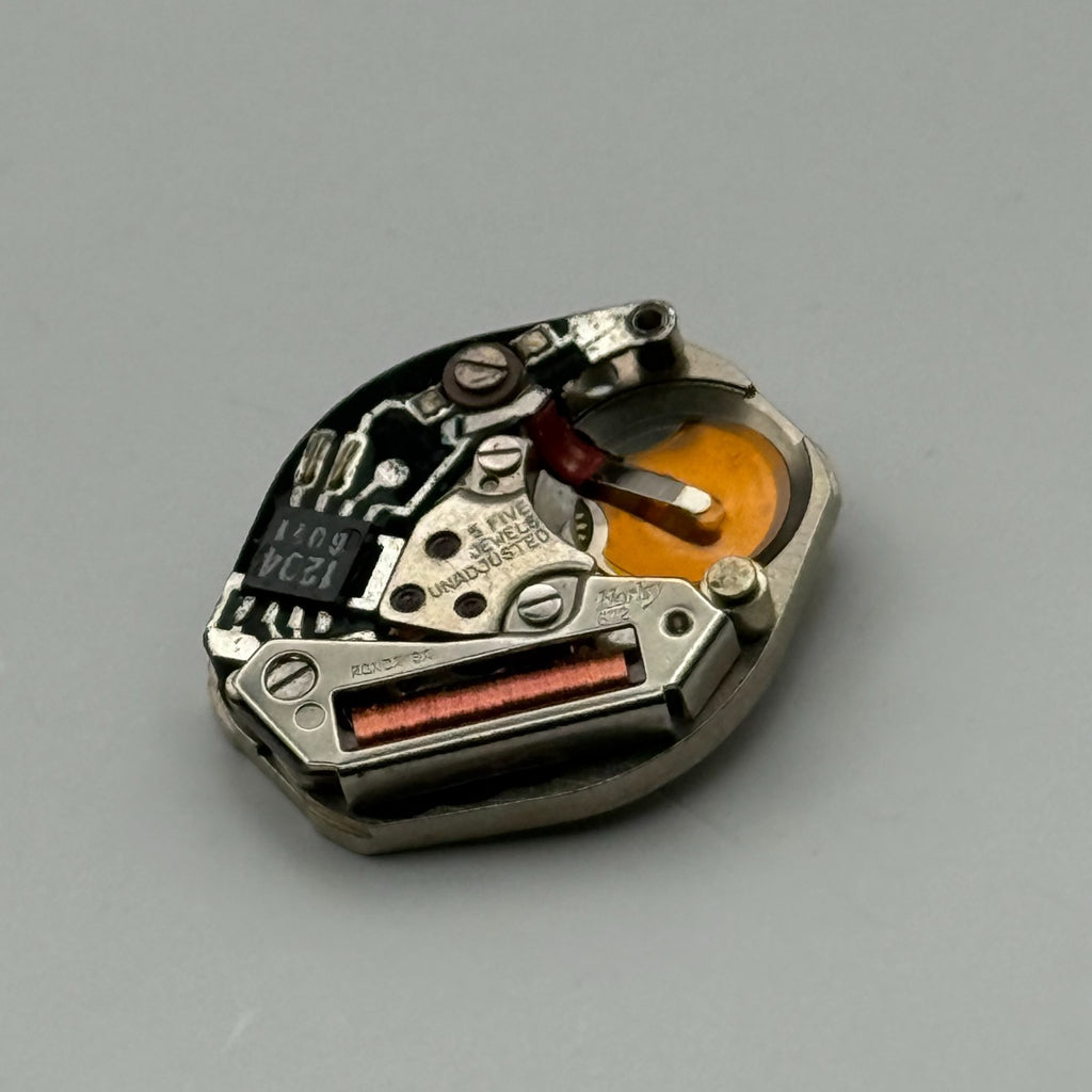 Harley Ronda 672 Watch Movement Quartz 5 Jewels Untested Parts Repair 15.3mm