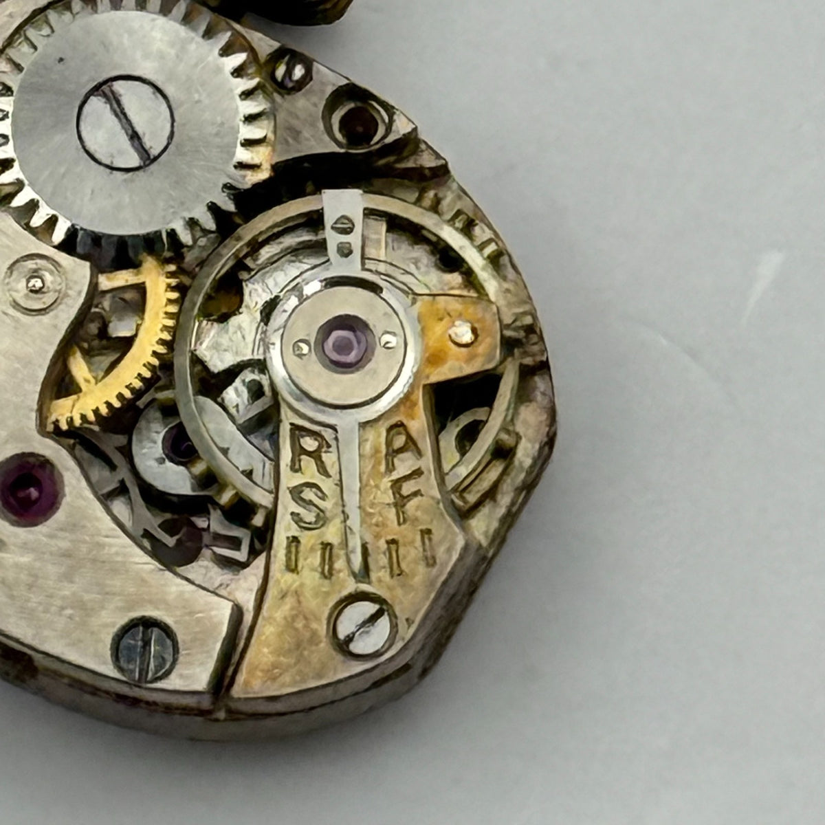 Peseux Watch Movement 15 Jewels Swiss Manual Wind Vintage Parts Repair 12.5mm