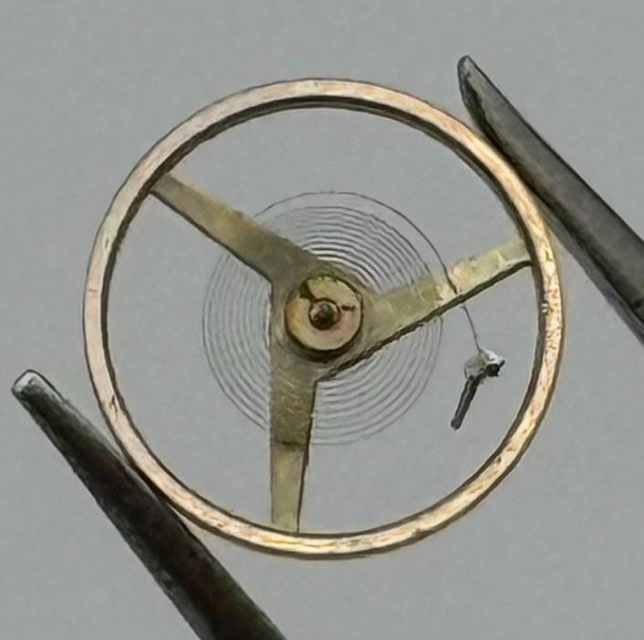 FEF 430 6600 Balance Wheel Complete And Spring 5½’’’ 1432 M Watch Movement Parts