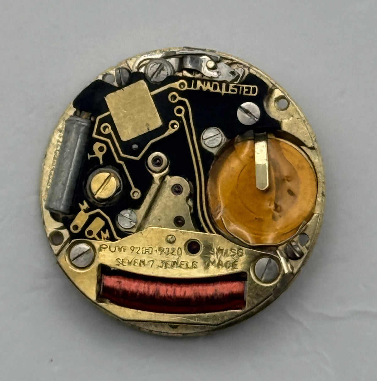 PUW 9200-9320 Watch Movement Quartz Swiss Untested Parts Repair Spares 17.4mm