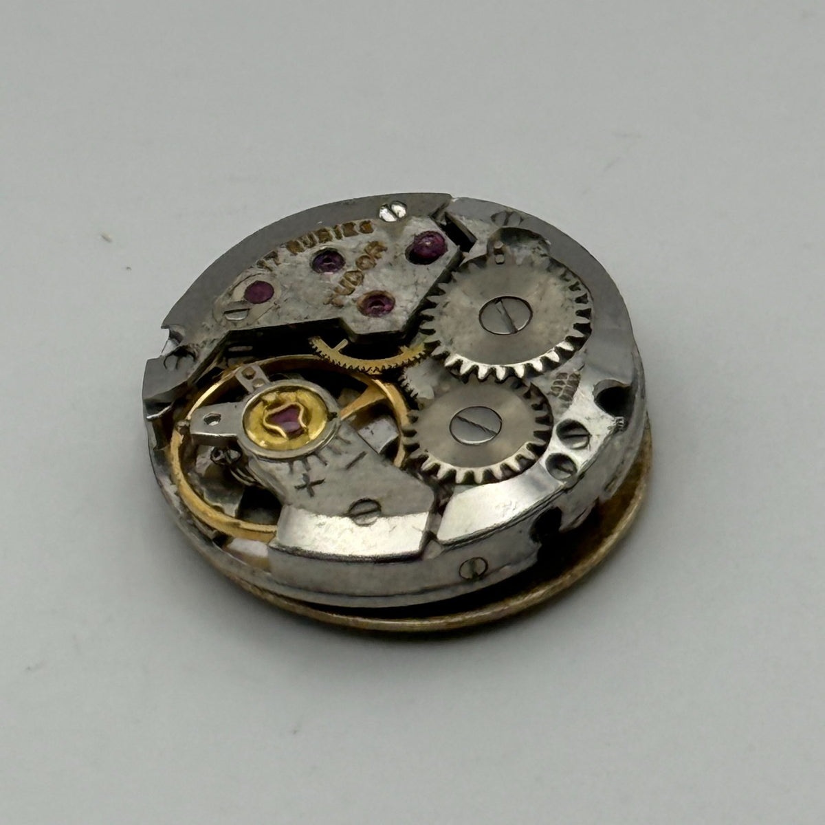 Tudor Precision Watch Movement - 17 Rubies Ladies - For Parts / Repair - 15.5mm