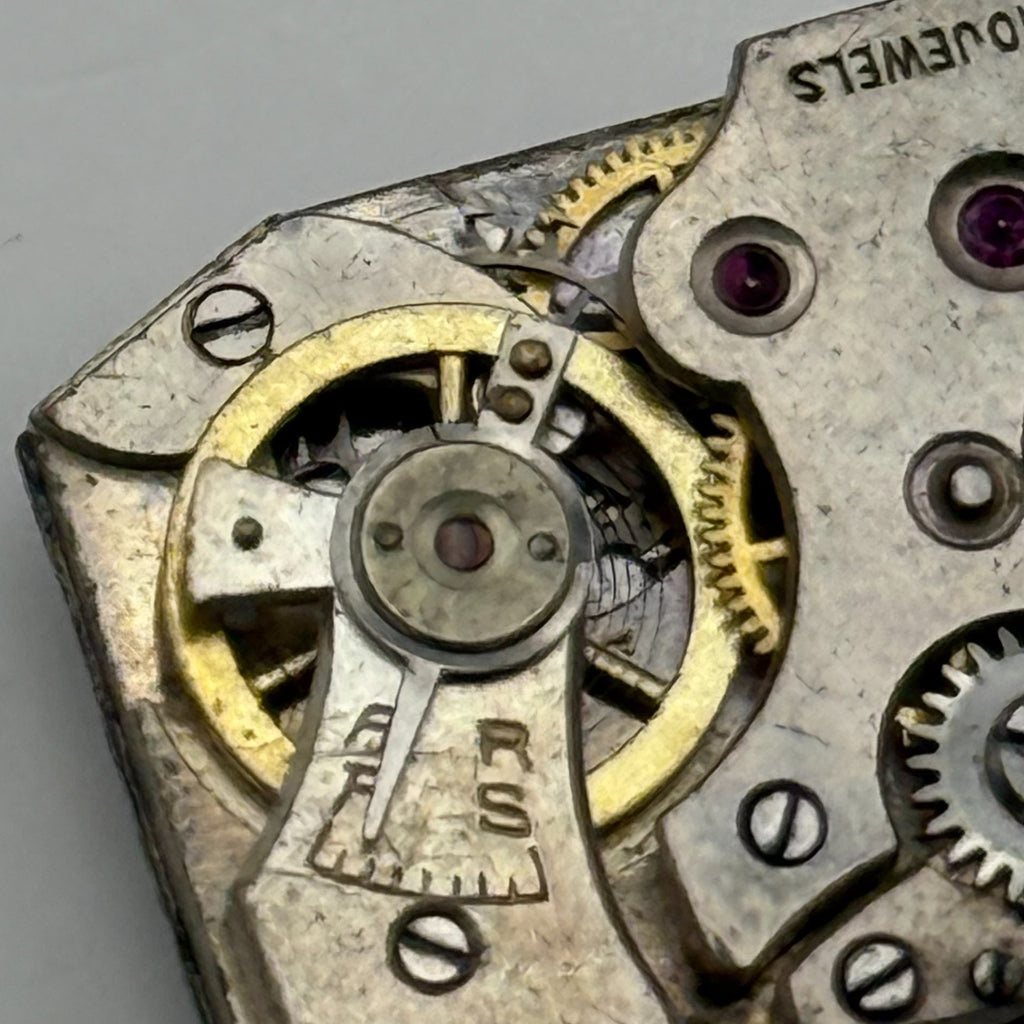 AS 519 Watch Movement A. Schild 10 Jewels Swiss Manual Wind Parts Repair 15.4mm