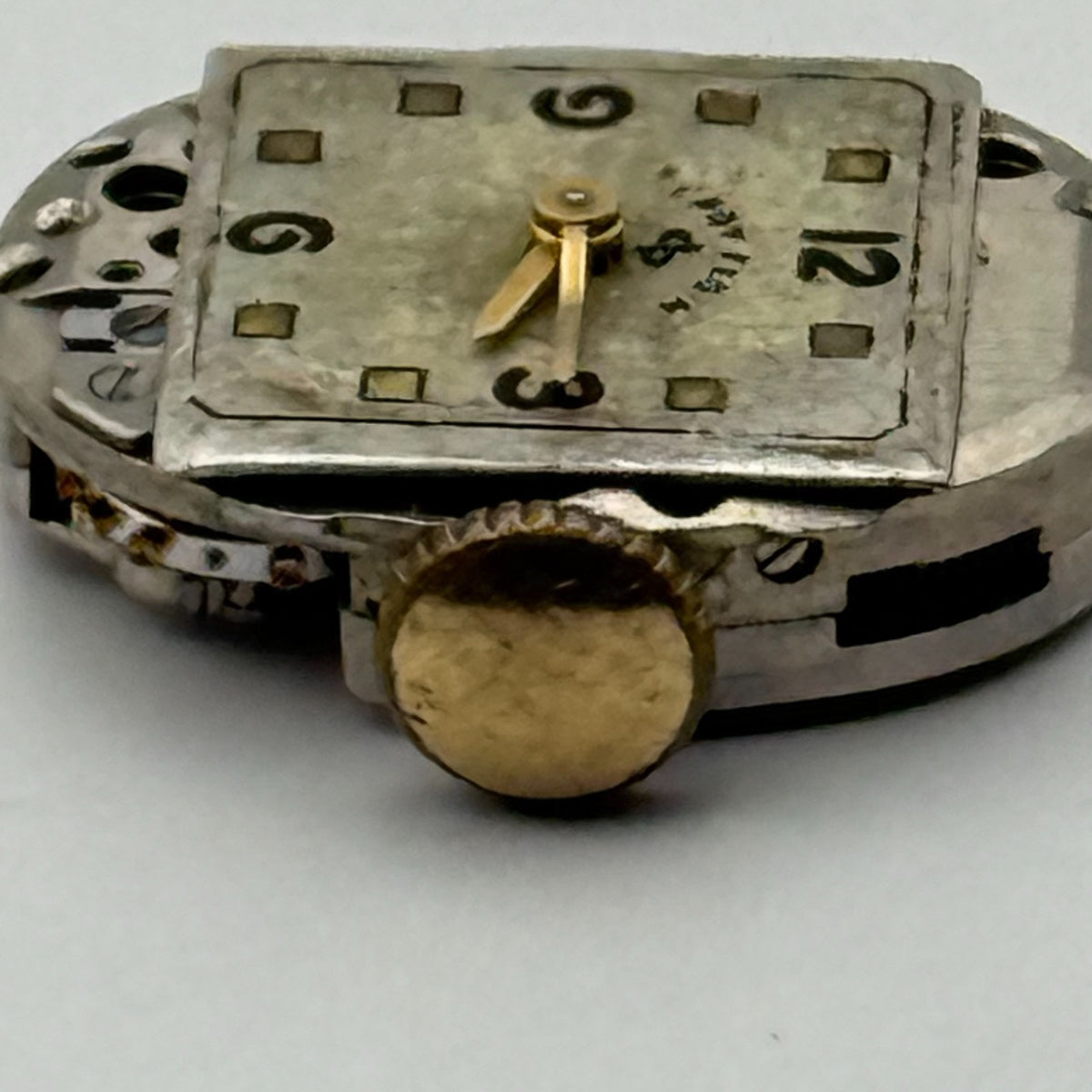 Lady Elgin 650 Watch Movement 19 Jewels U.S.A. Manual Wind Parts Repair 12.7mm
