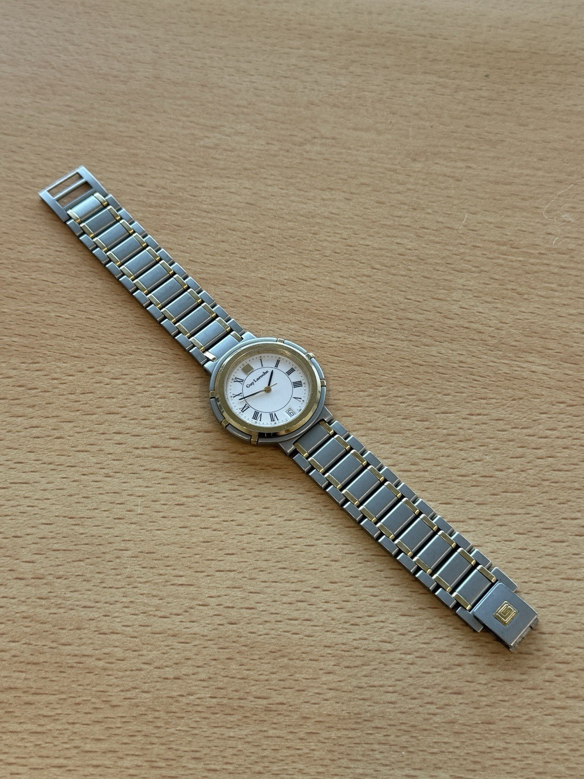 Guy Laroche Two Tone Vintage Watch Swiss Made Roman Numerals Quartz Working 32mm