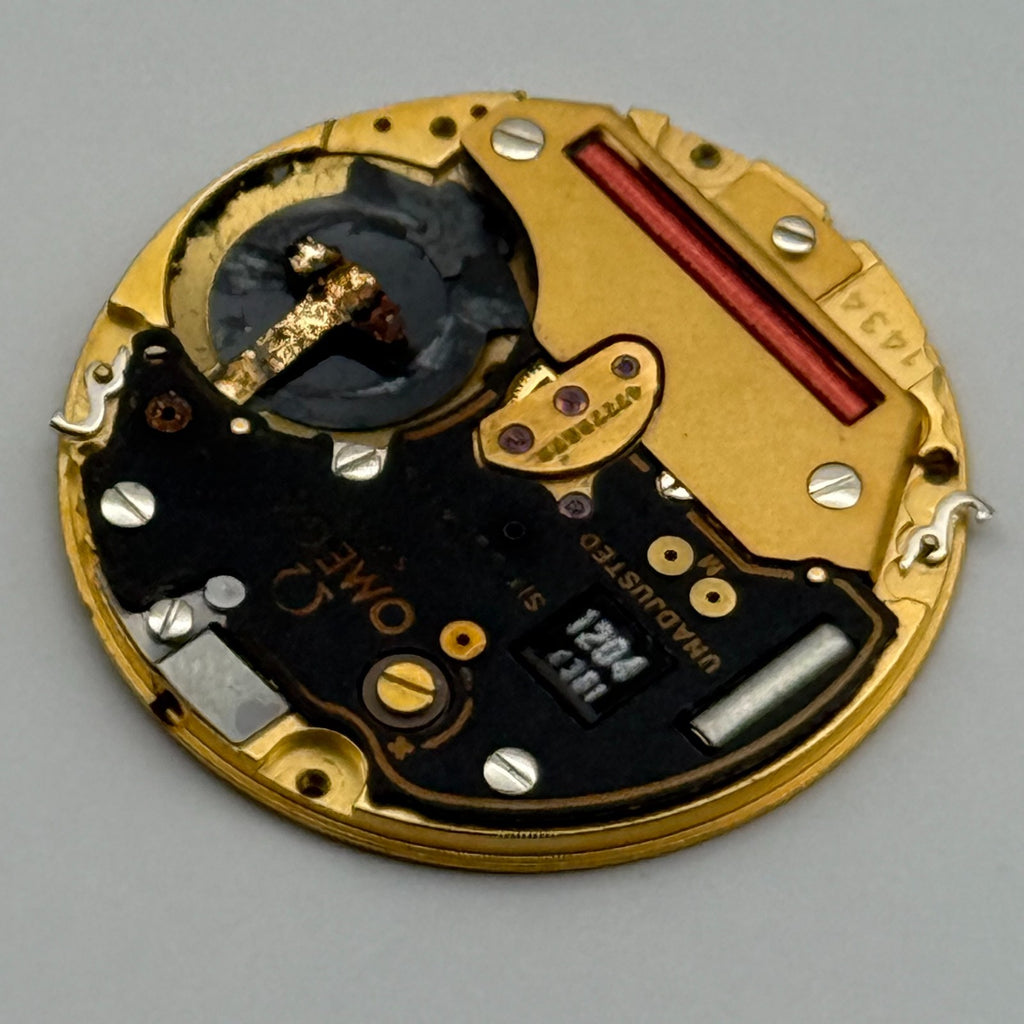 Omega 1434 Quartz Watch Movement - 6 Jewels - For Parts / Repair - 23.8mm