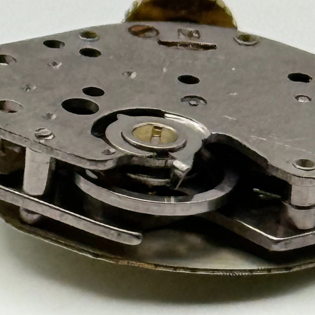Timex 490 Watch Movement Gt. Britain Unadjusted Manual Wind Parts Repair 15.1mm