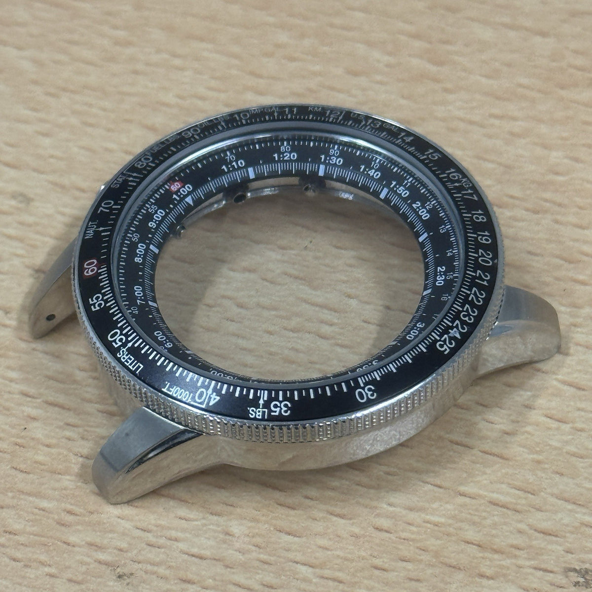 Seiko V172-0AC0 Watch Case - Seiko Solar Chronograph Brand New Rare Parts