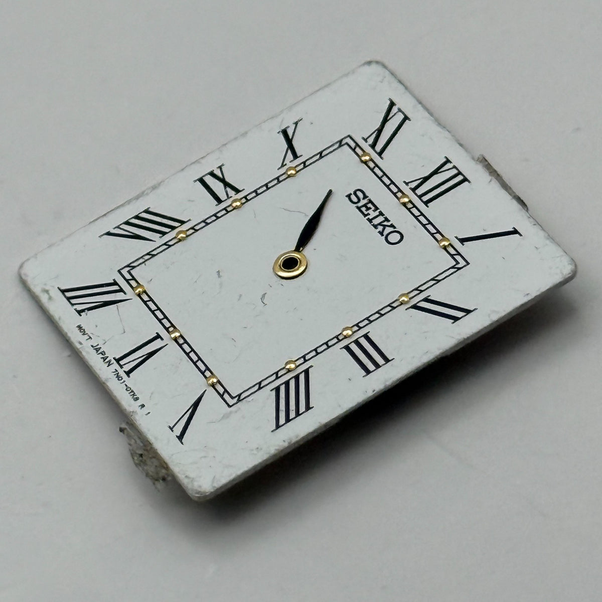 Seiko Watch 7N01-0TK8 Dial White Japan Vintage Spare Parts Repair 21.3mm