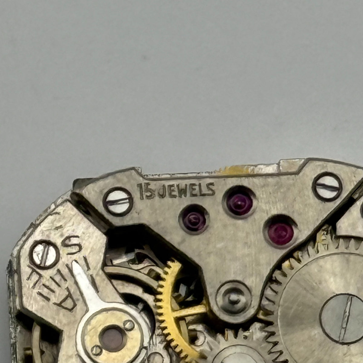 FEF 270 Watch Movement Running Avia 15J Swiss Manual Wind Parts Repair 12.8mm
