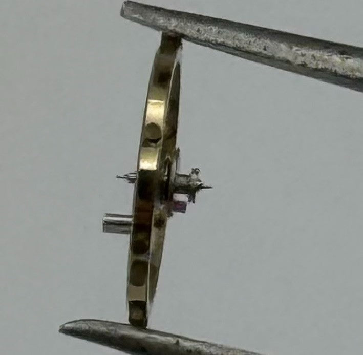 FHF 34 Balance Wheel Complete And Spring 7¾’’’ 1047 M Watch Movement Parts NOS