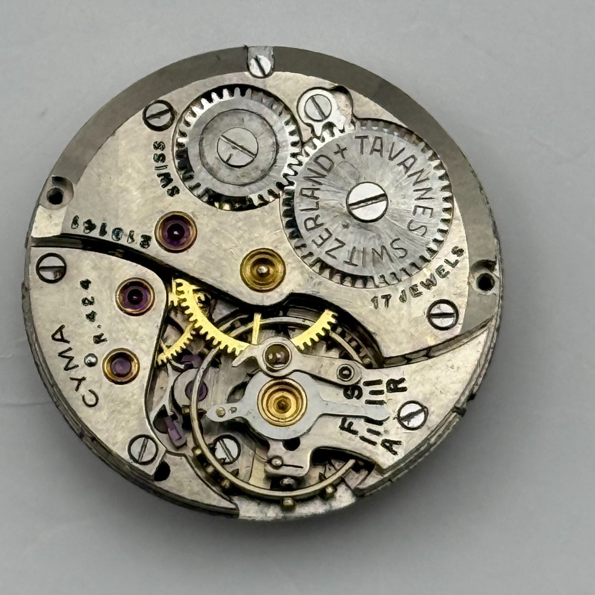 Cyma R.424 Watch Movement Tavannes 17 Jewels Swiss Manual Wind Parts 19.7mm