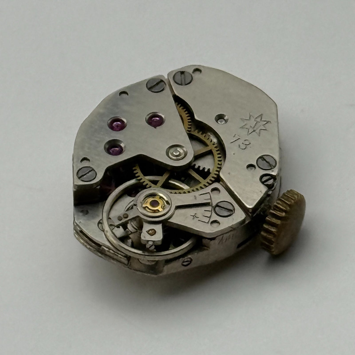 Junghans J73 Watch Movement Running Germany 15 Jewels Manual Wind Parts 15.2mm