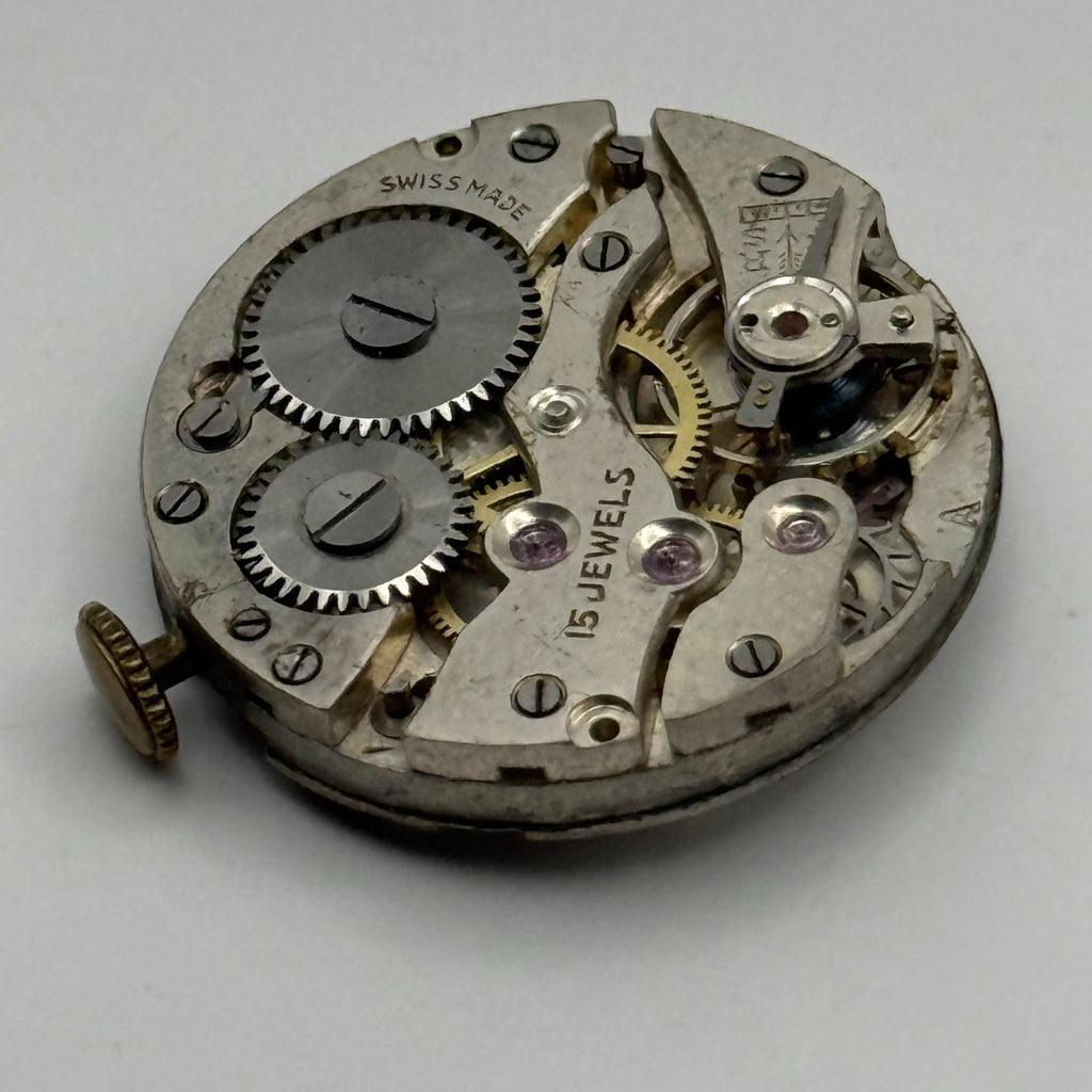 Unidentified Watch Movement 15 Jewels Swiss Manual Wind Parts Repair Spares 26mm