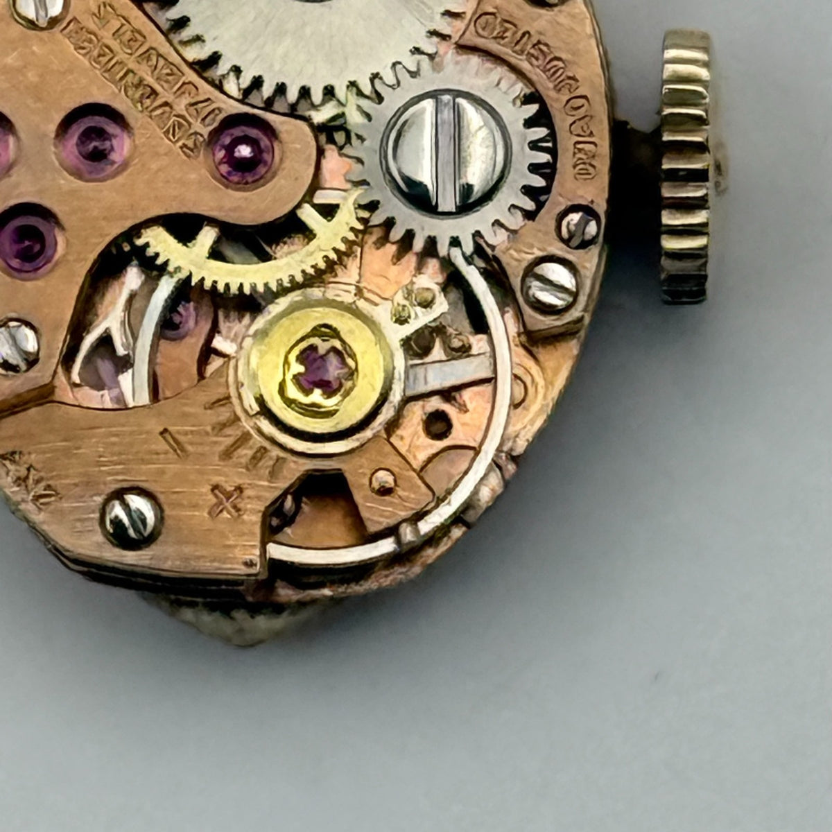 AS 1491 Watch Movement Running A. Schild Benrus DZ 2F Swiss 17 Jewels Parts 13mm