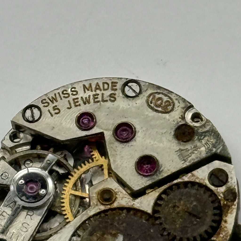 Record Pinnacle Cal 102 Watch Movement - 15 Jewels 19.7m - For Parts / Repair