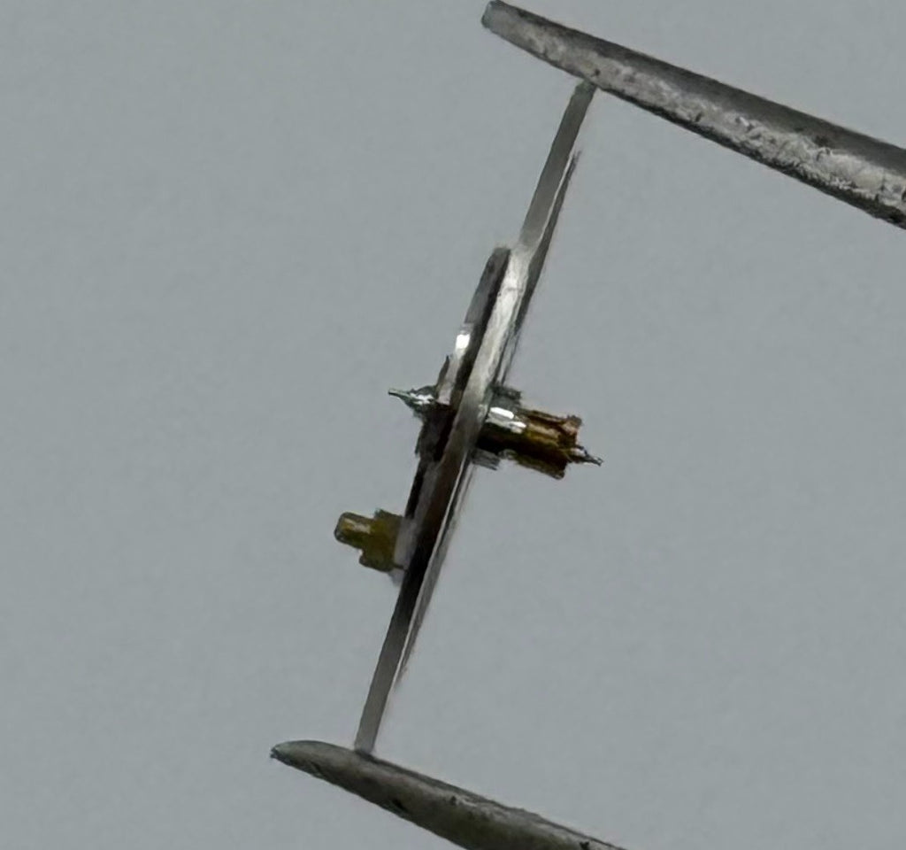 EB 8800 Balance Wheel Complete And Spring 12’’’ Renata 1309 Watch Movement Parts