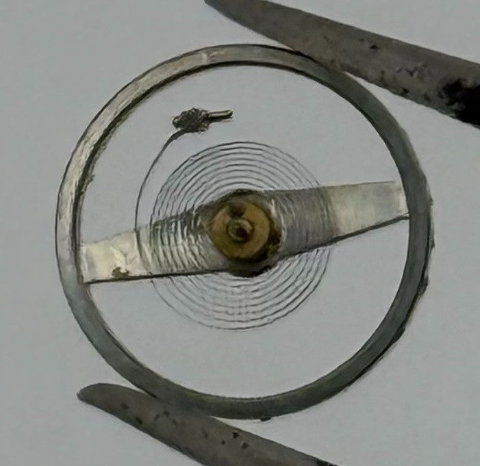 Parrenin 251 Balance Wheel Complete And Spring Pour Watch Movement Parts NOS
