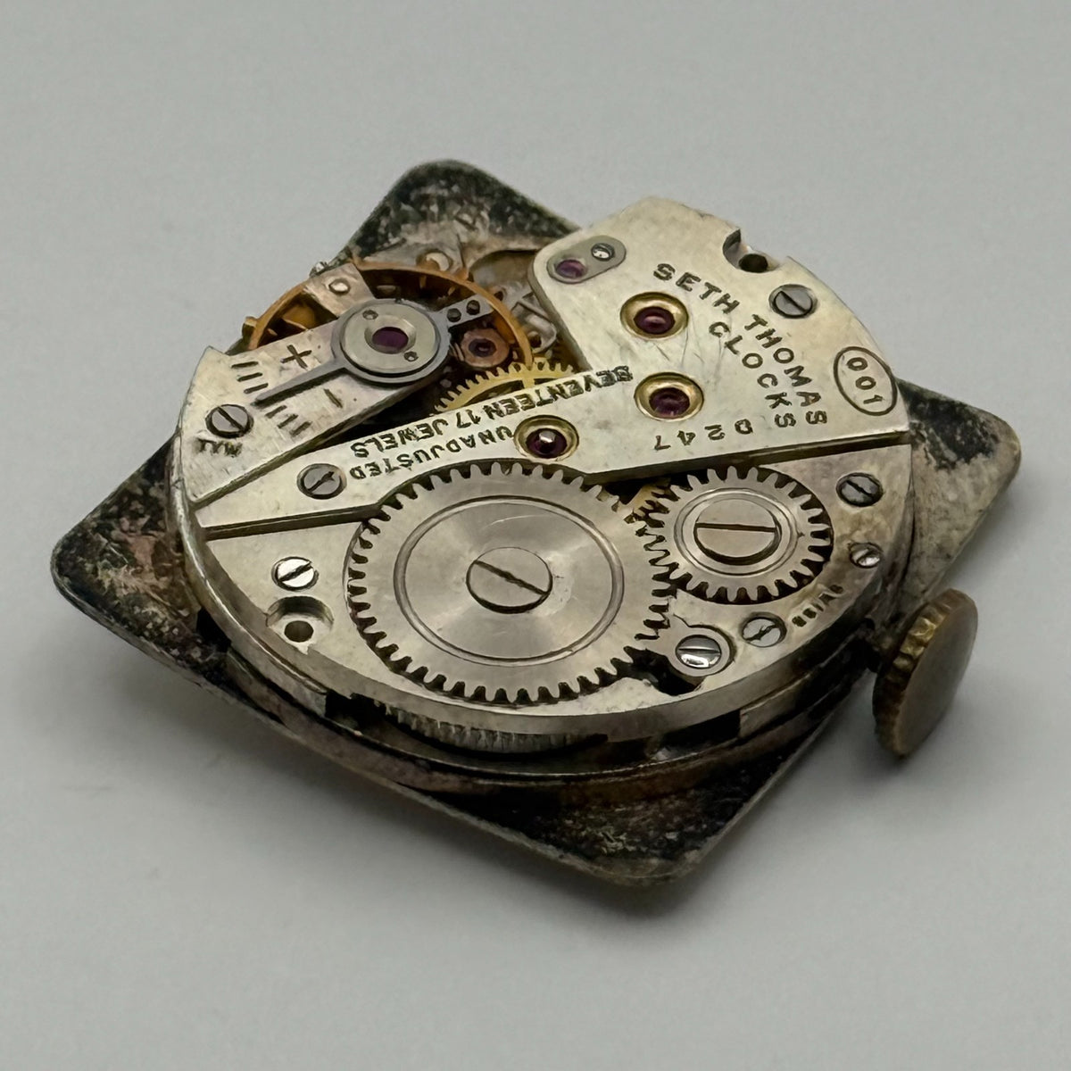 Seth Thomas 001 Watch Movement D247 Running RARE Manual Wind Parts 23.6mm