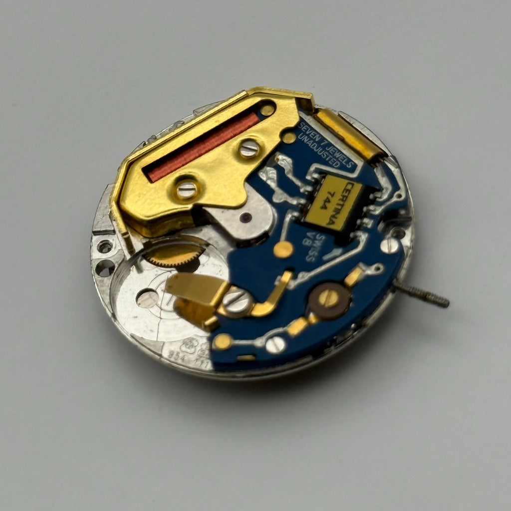 Certina 744 Watch Movement ETA 954.111 Quartz Swiss Parts Repair Spares 25.9mm
