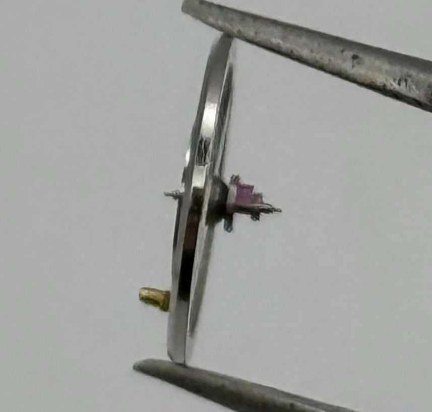 RL 1013 1217 Balance Wheel Complete And Spring 10½’’’ 5200 Watch Movement Parts