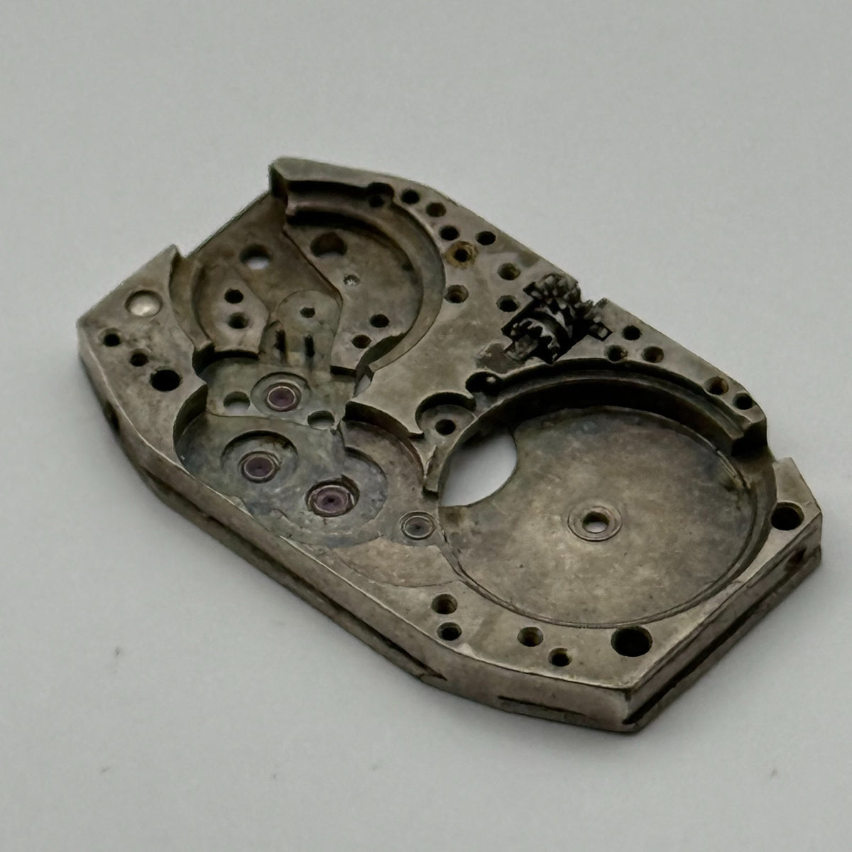 EB Watch Movement Swiss Incomplete Patent 97101 Vintage Parts Repair 15.4mm