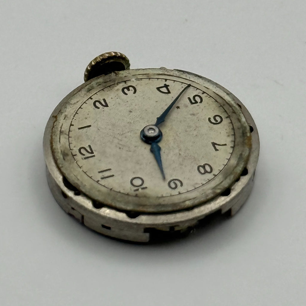 Record Pinnacle Cal 102 Watch Movement - 15 Jewels 19.7m - For Parts / Repair