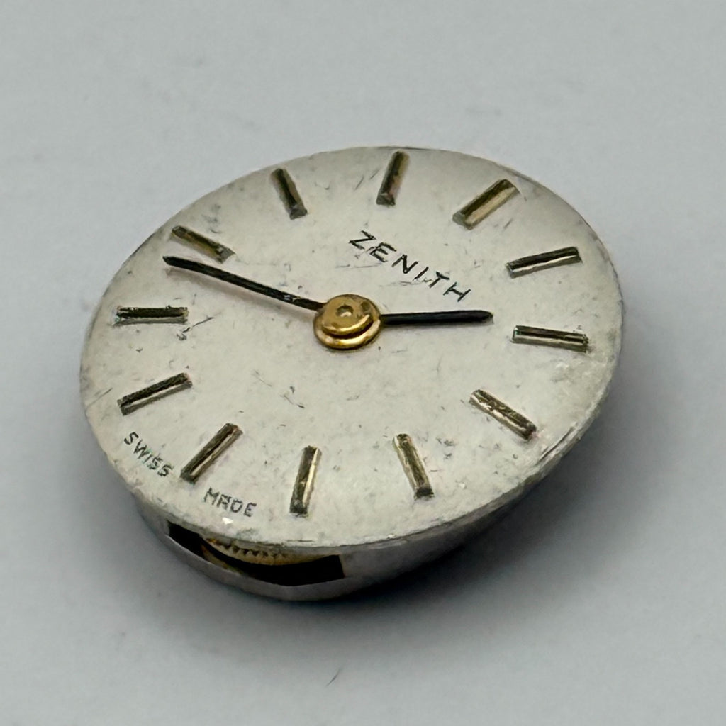 Zenith 1100 Watch Movement Movado Fries Ladies 17 Jewels Manual Wind Parts 11.6m