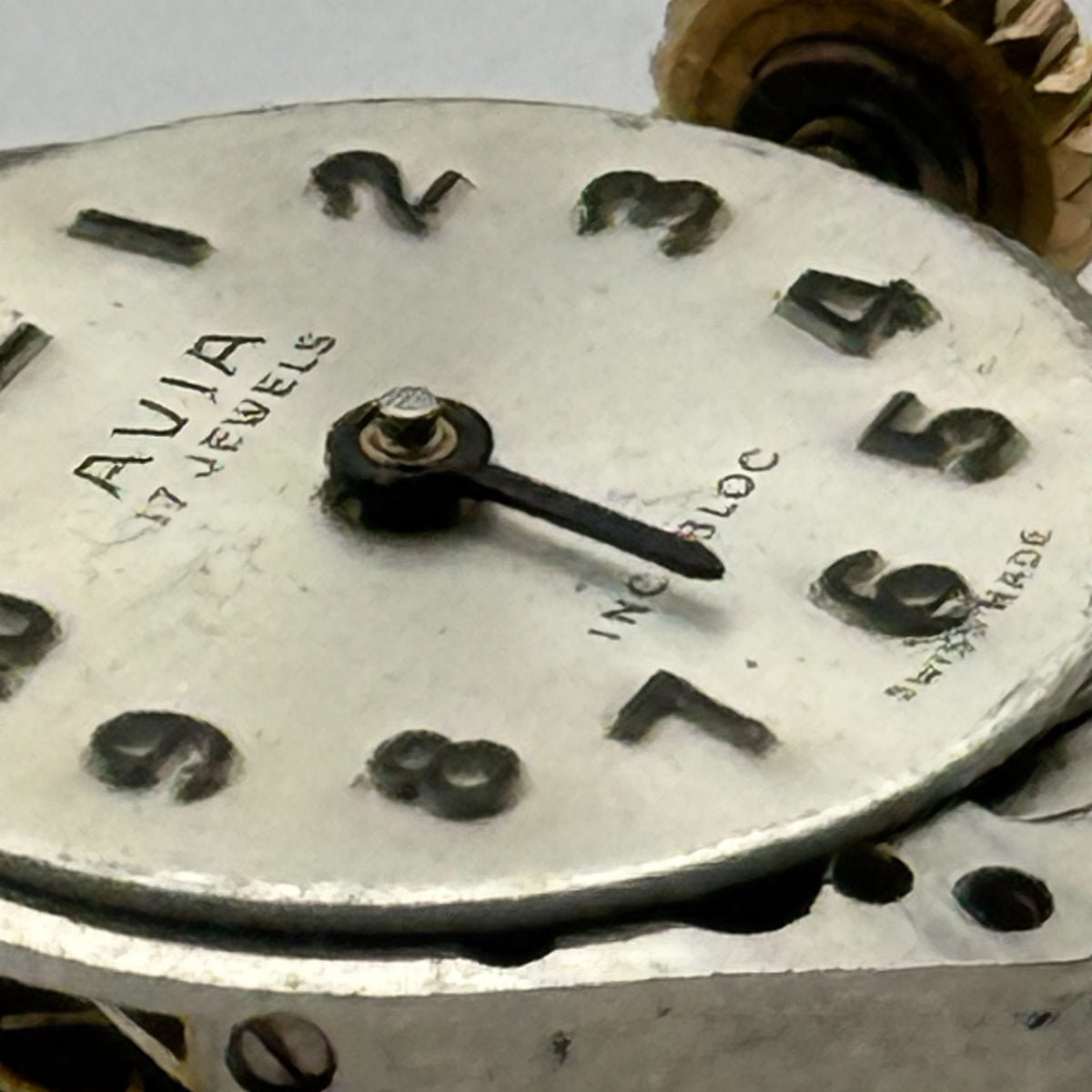 FEF 6662 Watch Movement Avia 17 Jewels Swiss Manual Wind Parts Repair 15.3mm