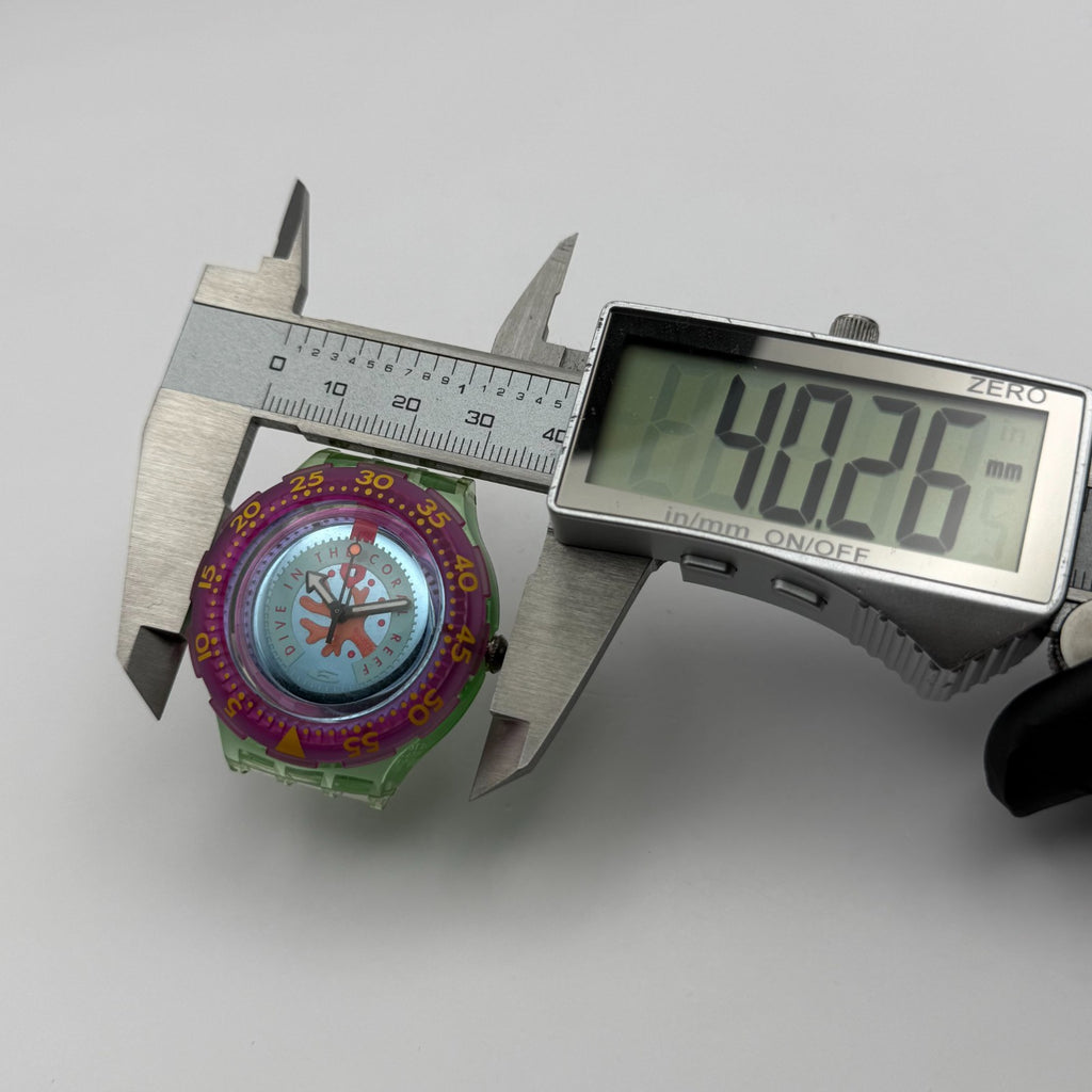 Vintage Swatch Scuba 200 Watch SDG102 Cherry Drops 1994 ETA Quartz 40mm Parts