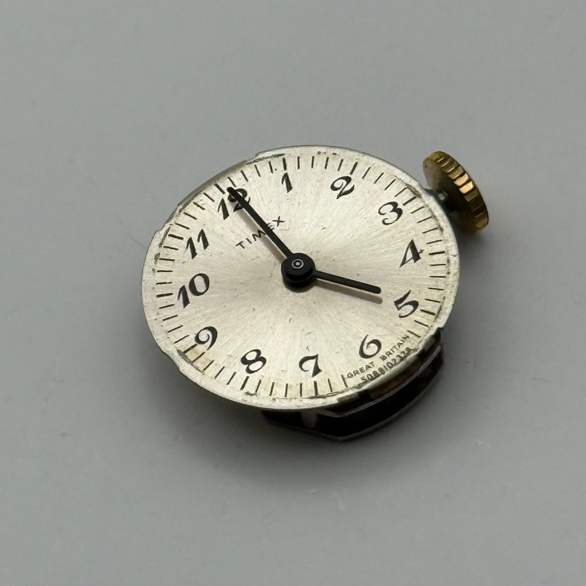 Timex 482 Watch Movement Great Britain 0 Jewel Manual Wind Parts Repair 18.1mm