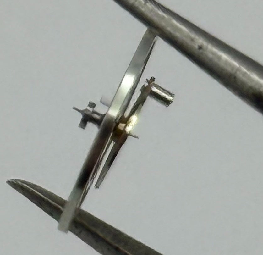 RL 7013 Balance Wheel Complete And Spring 10½’’’ 1367 Watch Movement Parts NOS