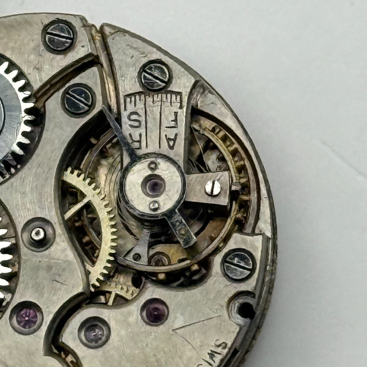 Unidentified Watch Movement Swiss Made Manual Wind Vintage Parts Repair 22.4mm