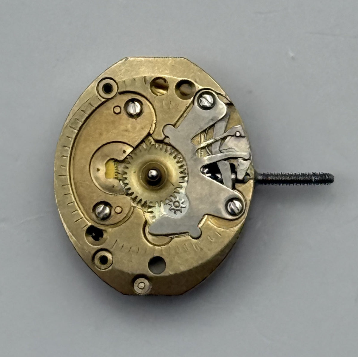 Bulova 2500.10 Watch Movement Quartz Swiss Parts Repair Spares 12.6mm