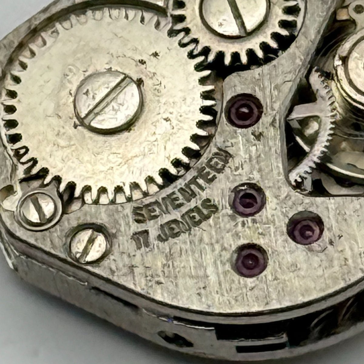 FHF ST 69-21 Watch Movement Ingersoll 17 Jewels Lever Manual Wind Parts 17.7mm