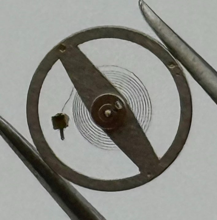Brac 2051 Balance Wheel Complete And Spring 5½''' 69 M Watch Movement Parts NOS
