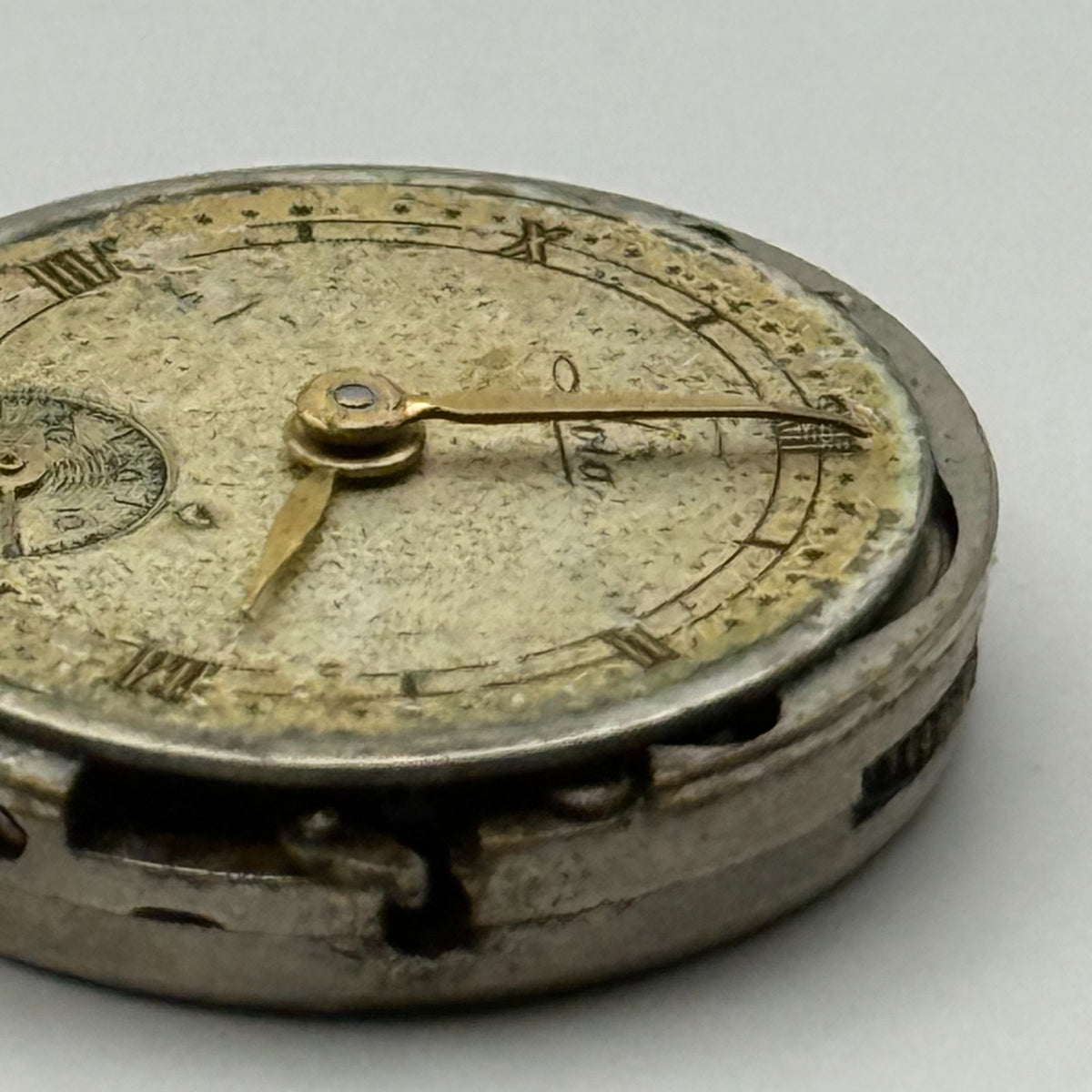 Unidentified Watch Movement Avia Swiss 15 Jewels Manual Wind Parts Repair 19.6mm