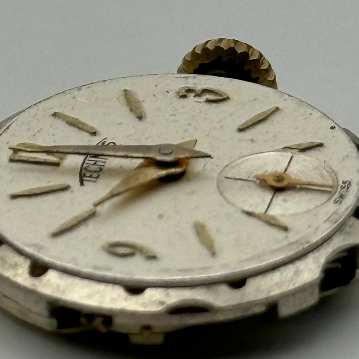 Technos Watch Movement 15 Jewels Swiss Manual Wind Vintage Parts Repair 19.6mm