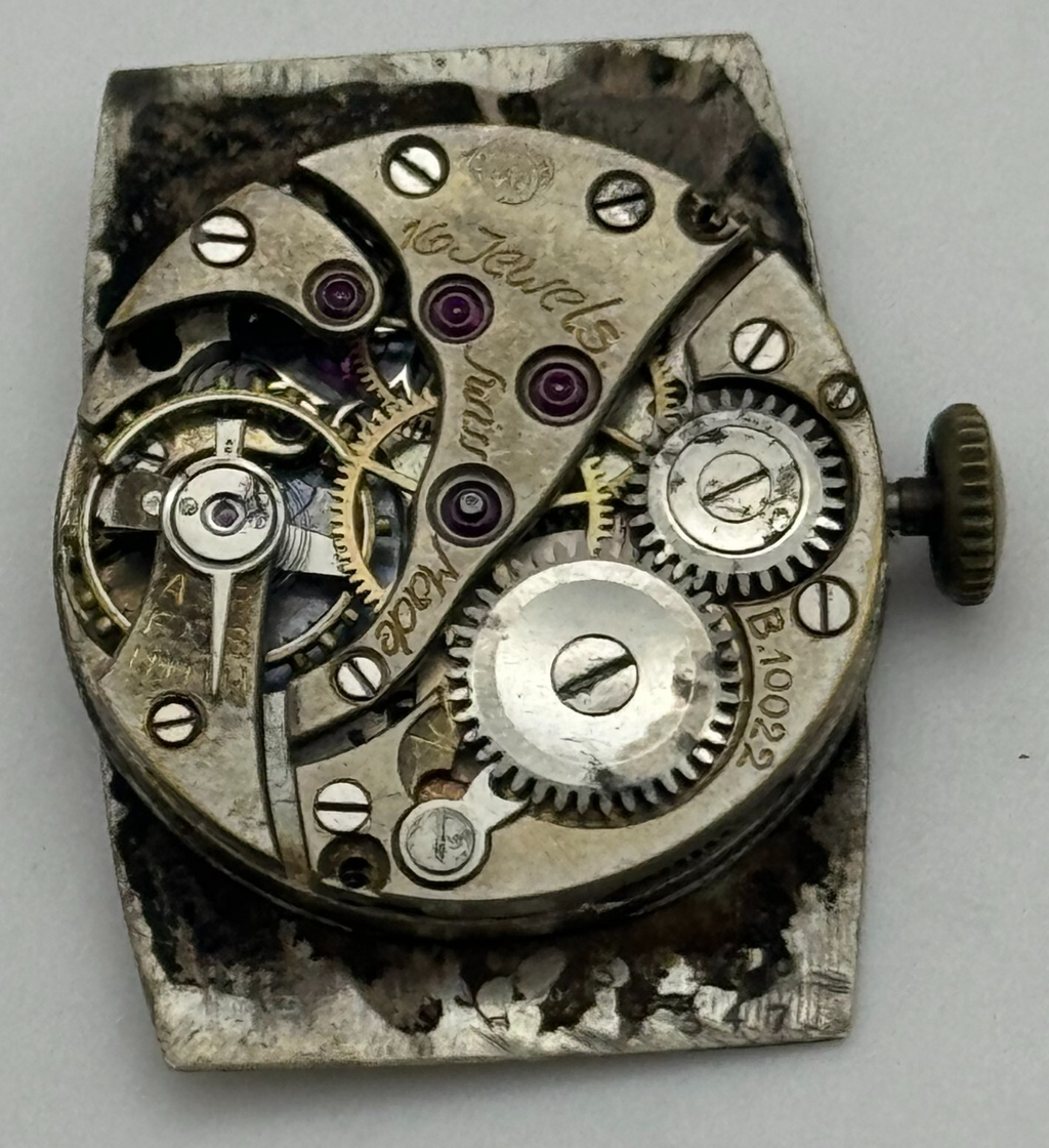 Dreadnought B.10022 Watch Movement Manual Wind 16 Jewels Swiss Made Parts 19.7mm