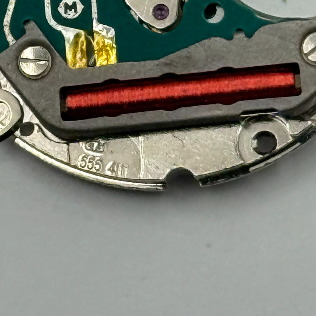 ETA 555.411 Watch Movement Running Quartz Swiss 5 Jewels Parts Repair 23.8mm