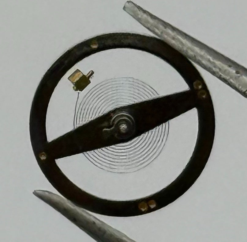 BFG 910 DGT Balance Wheel Complete And Spring 827 Watch Movement Parts NOS