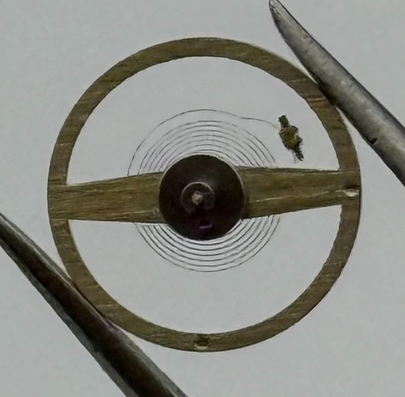Oris 590 Balance Wheel Complete And Spring Renata 1725 Watch Movement Parts NOS