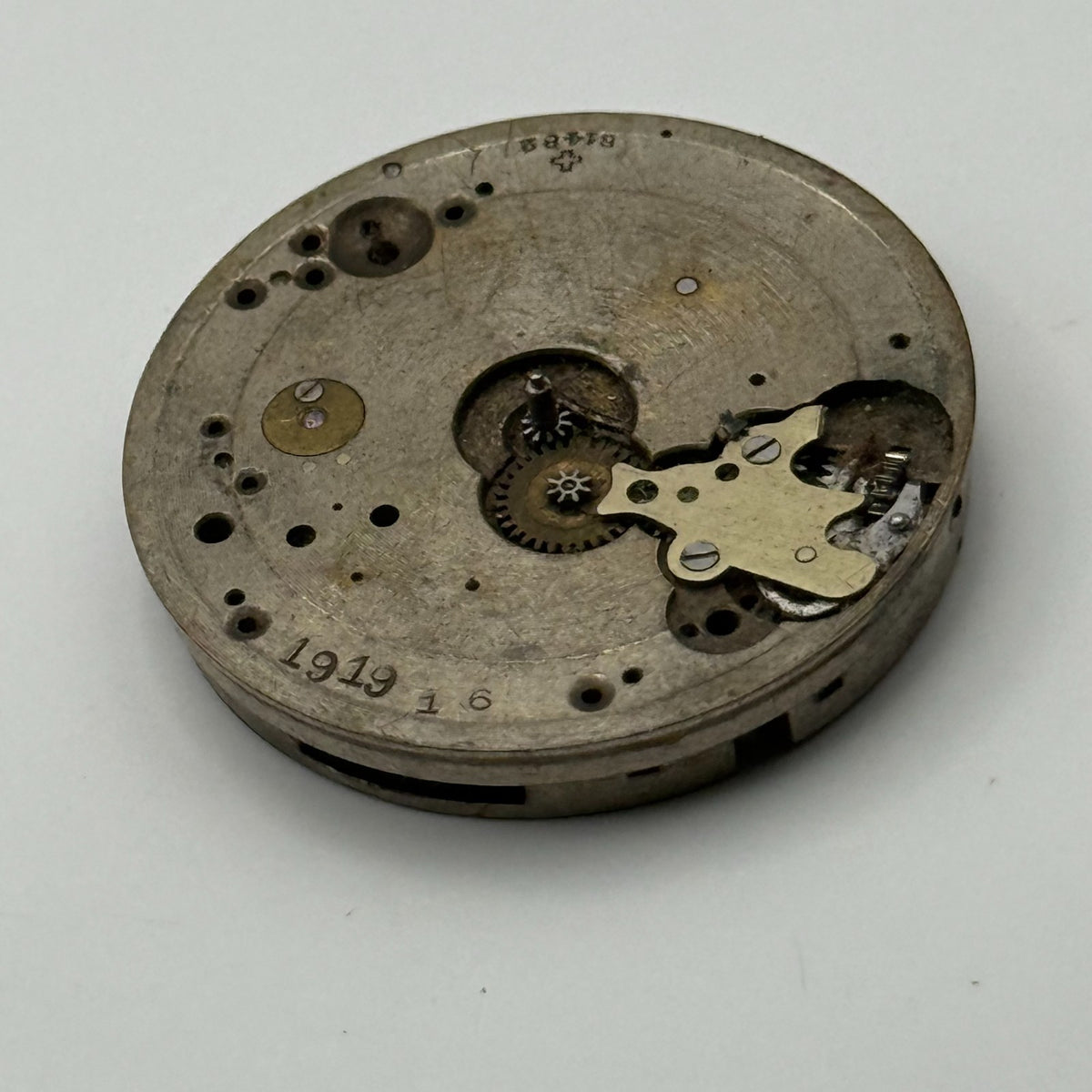 FHF Patent 51482 Watch Movement Swiss 7 Jewels Incomplete Parts Repair 29.2mm