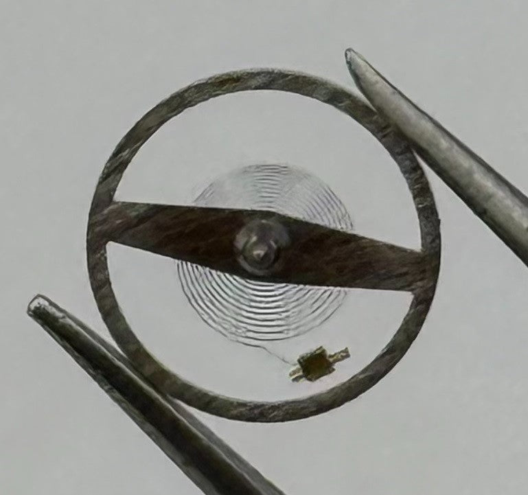 RL 9013-21 /3 Balance Wheel Complete And Spring 8¾’’’ 5400 Watch Movement Parts