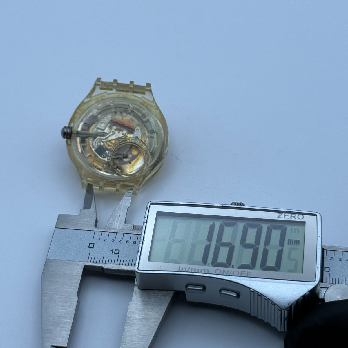 Vintage Swatch Scuba 200 Watch SDK114 Red Marine 1994 ETA Quartz 40mm Parts 