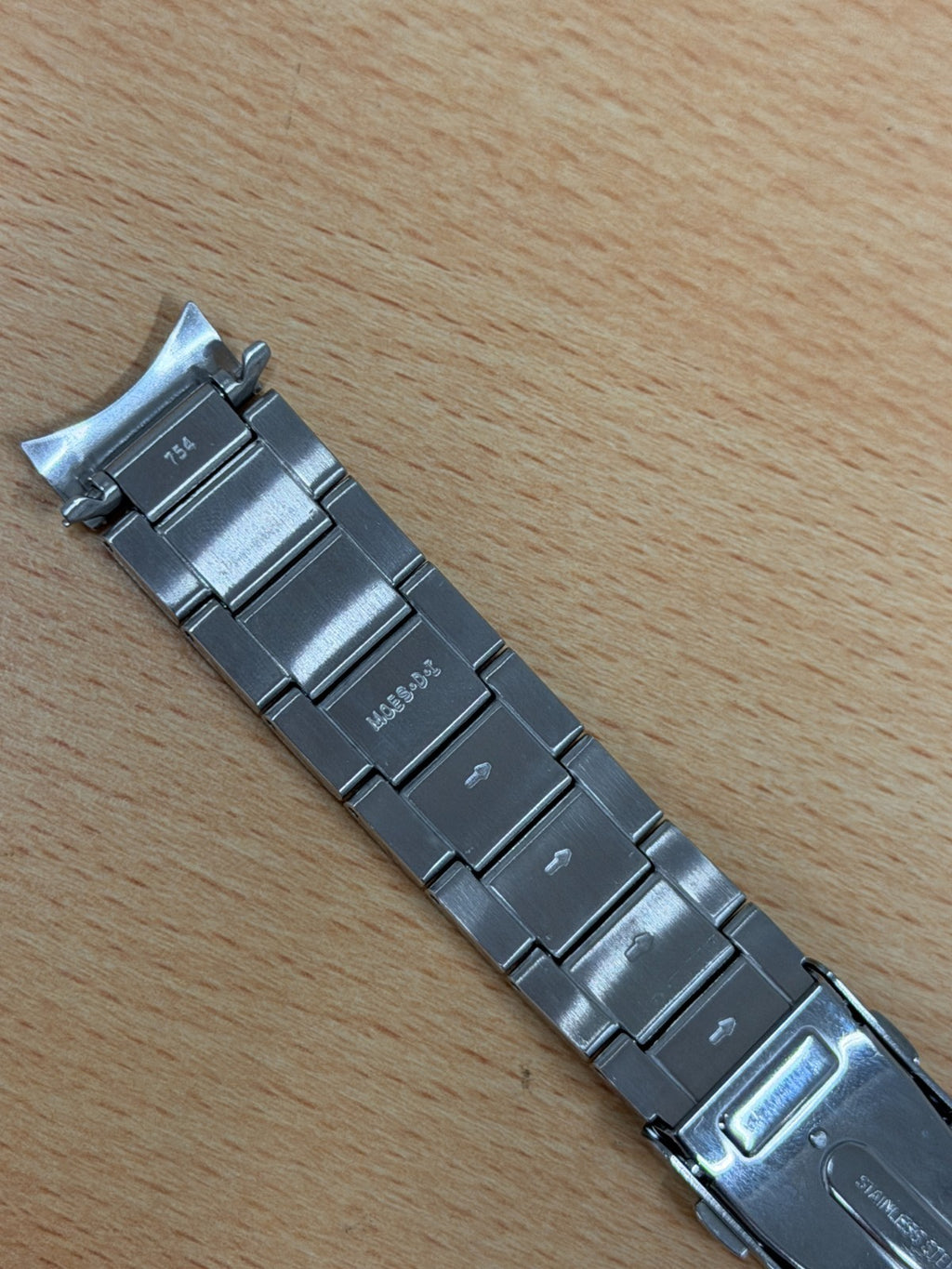 Seiko M0ES-D-I Bracelet - 754 - For 5M62 Kinetic - 20mm Ends - Stainless Steel