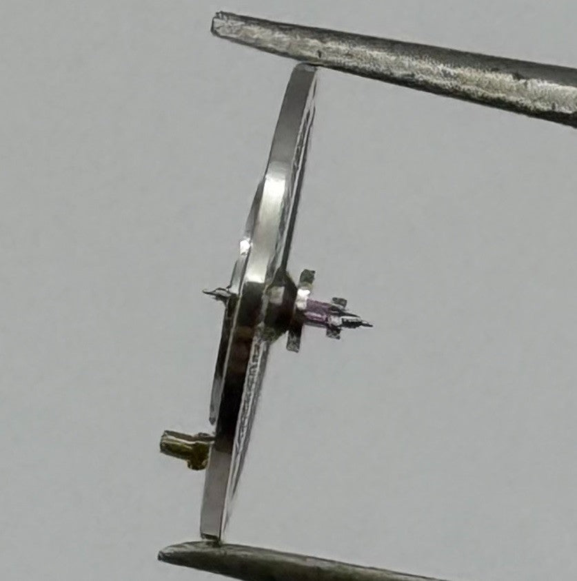 RL Rax 1013 1237 Balance Wheel Complete And Spring 1679 Watch Movement Parts NOS