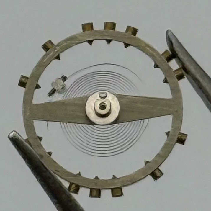 AV 10 Balance Wheel Complete And Spring Pour Watch Movement Parts Vintage NOS